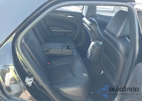 2015 Chrysler 300 Limited из США, поврежденный, VIN 2C3CCAAG0FH853691